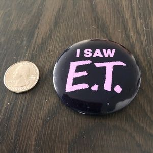 Vintage 1982 * I Saw E.T. * Pin Pinback Button